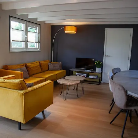 De Tuinfluiter 7 Apartman