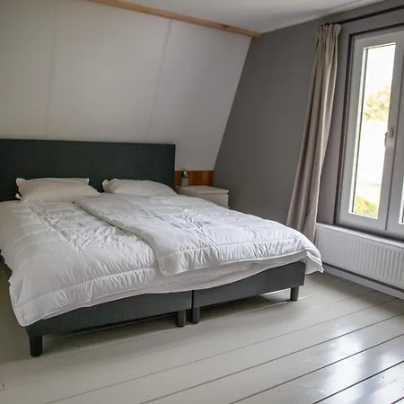 Apartman De Tuinfluiter 7 *