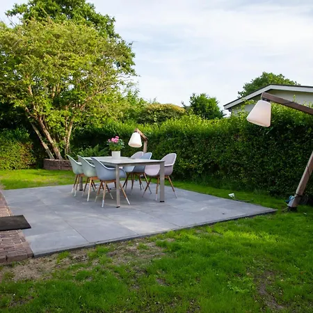 De Tuinfluiter 7 Апартаменты